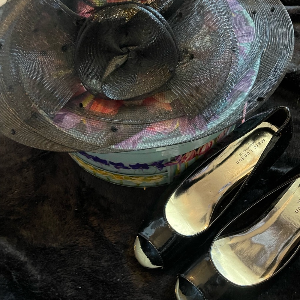 Nine West Black Peep-Toe Heels